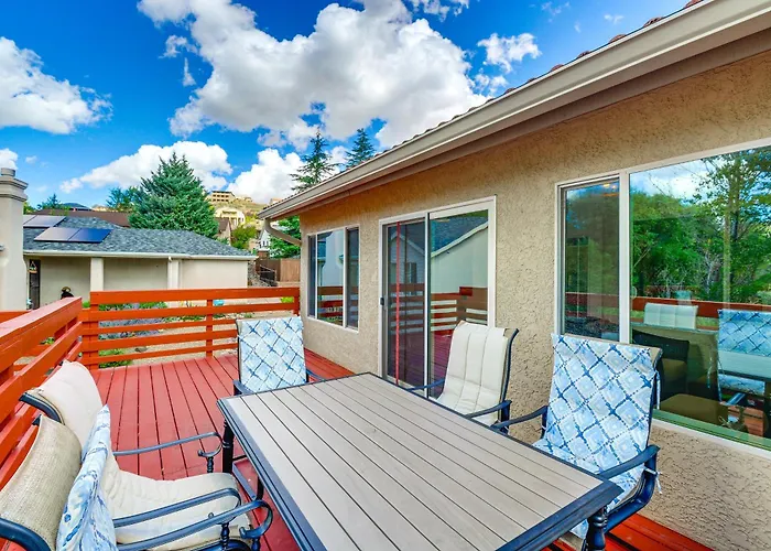 Mountain-view Deck: Pet-friendly In * Prescott