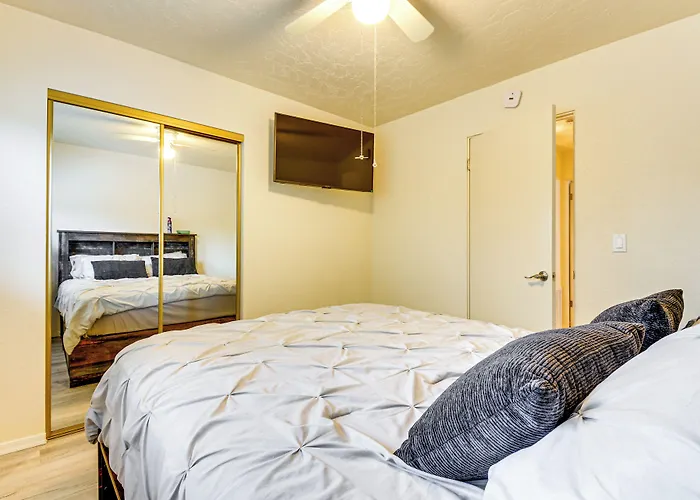 Mountain-view Deck: Pet-friendly In Dom wakacyjny *